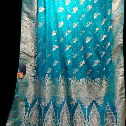 Luxurious Turquoise Banarasi Woven Saree 2